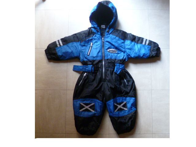 combinaison de ski 5/6 ans, luge, v�t. 6/8 ans- zoe 2 Martigues (13)