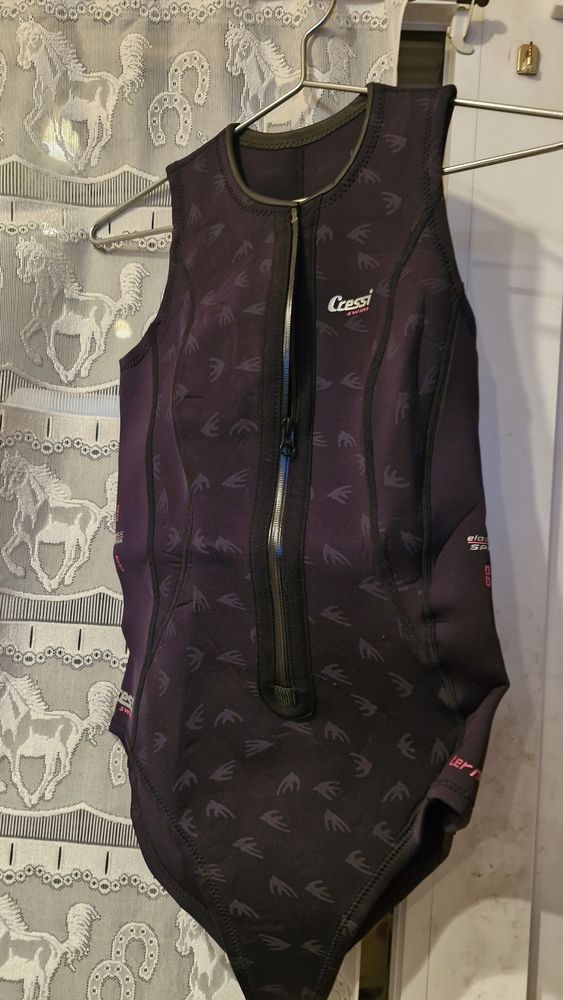 COMBINAISON NEOPRENE CRESSE 35 Drancy (93)