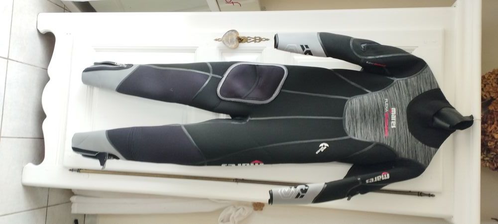 Combinaison plong�e semi-�tanche femme 7mm Mares 270 Chamb�ry (73)