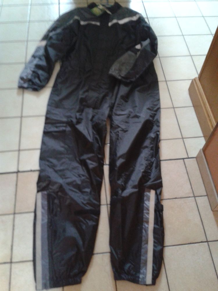 COMBINAISON PLUIS POUR MOTO OU AUTRE. 15 Fr�vent (62)