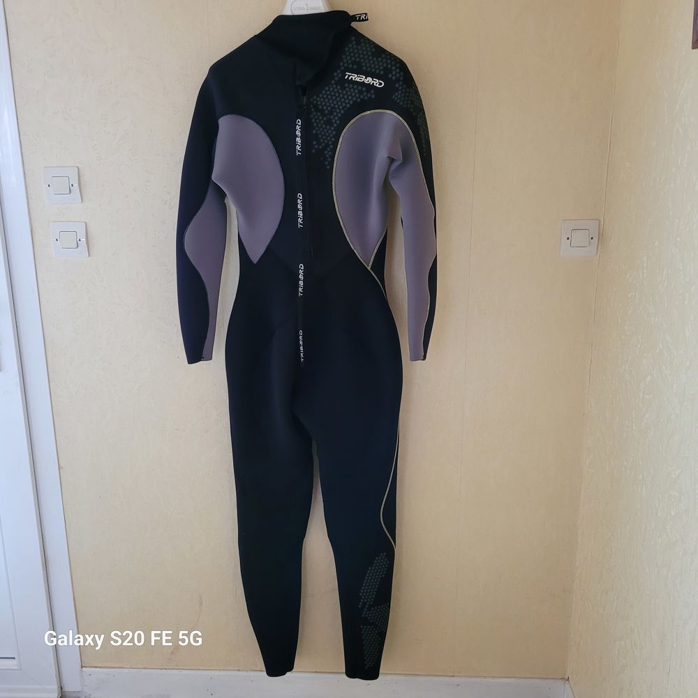 Combinaison surf 60 Tourlaville (50)