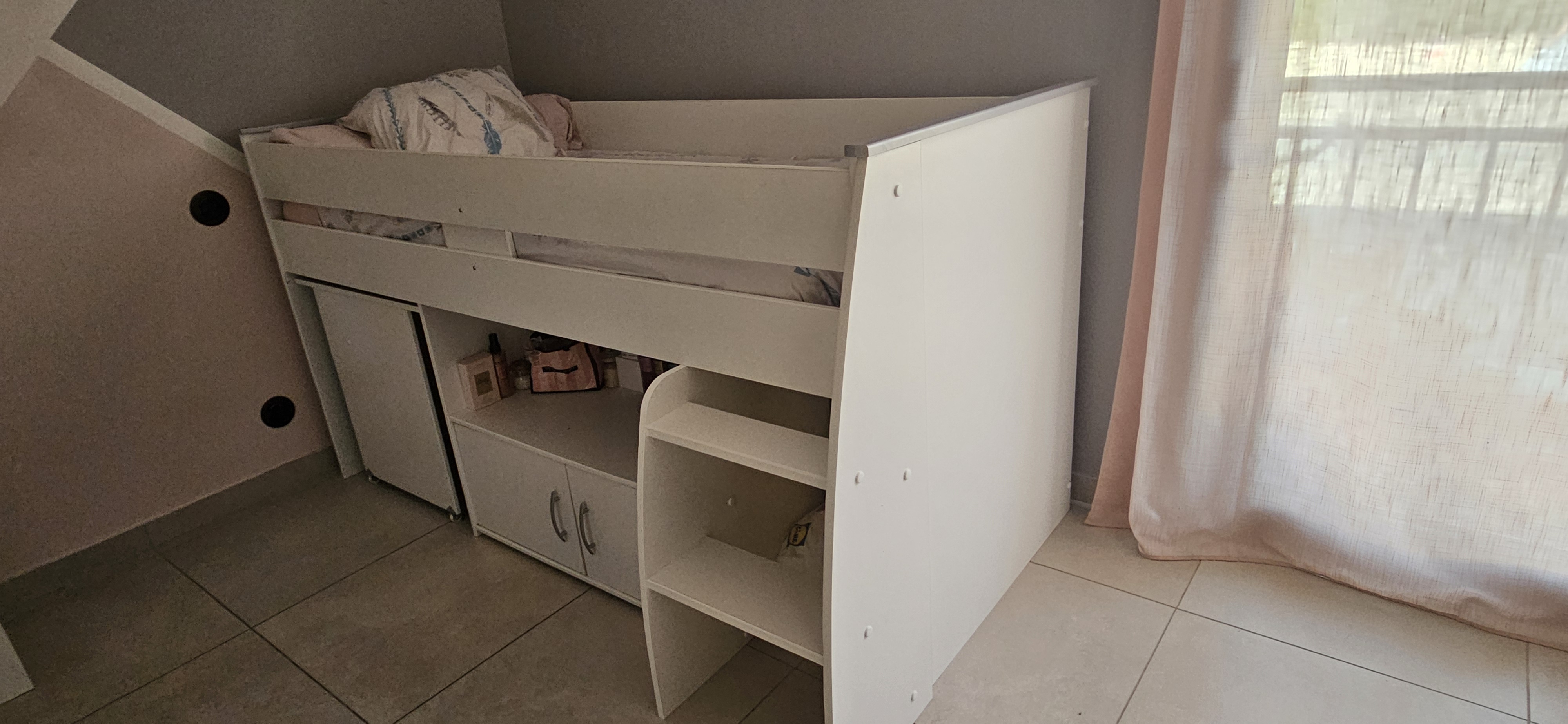 Lit combin� bureau 200 Port-de-Bouc (13)