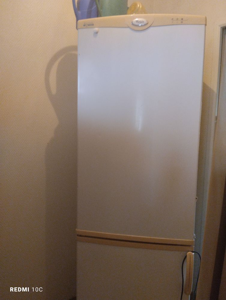 combin� frigo cong�lateur whirlpool 0 Le Poin�onnet (36)