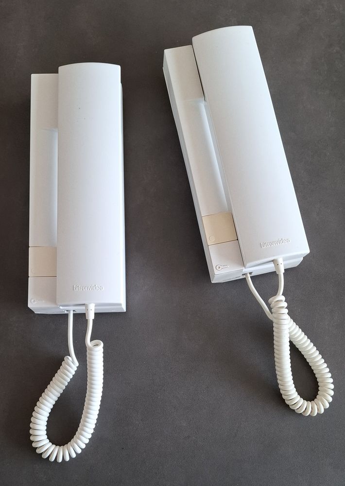 Combin� interphone 15 Grenoble (38)