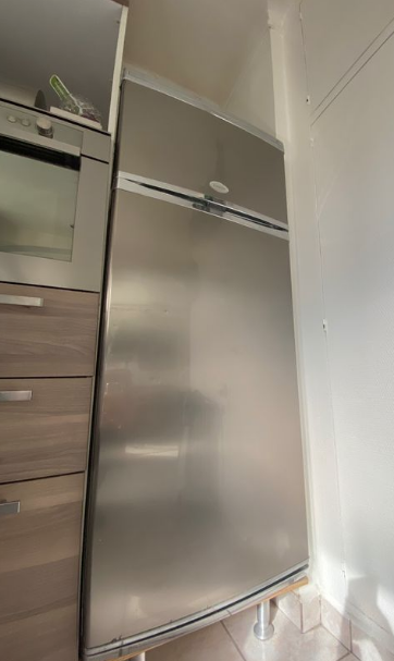 Combin� R�frig�rateur/cong�lateur ARISTON chrom� silver 170 La Celle-Saint-Cloud (78)