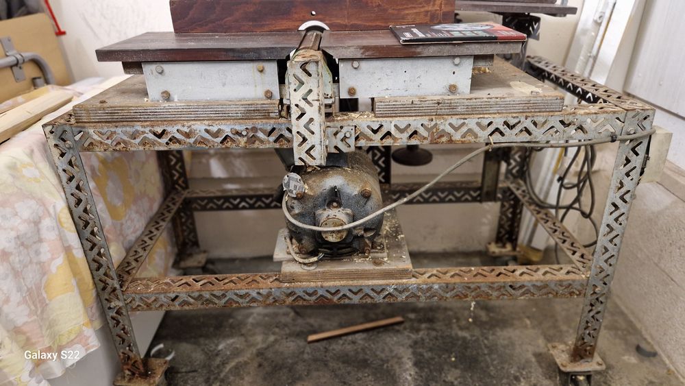 combin�  scie circulaire ,d�gauchisseuse , 80 Le Havre (76)