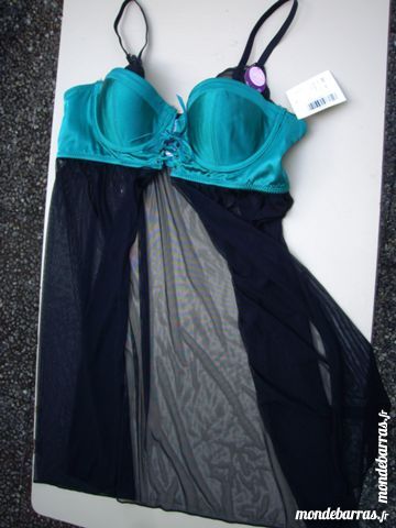 Combinette � bustier 95B coloris Emeraude - neuve 14 Bouxwiller (67)