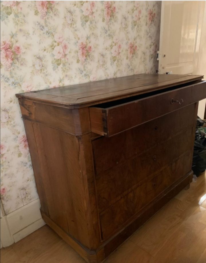 Commode ancienne 4 tiroirs 75 Givry (71)