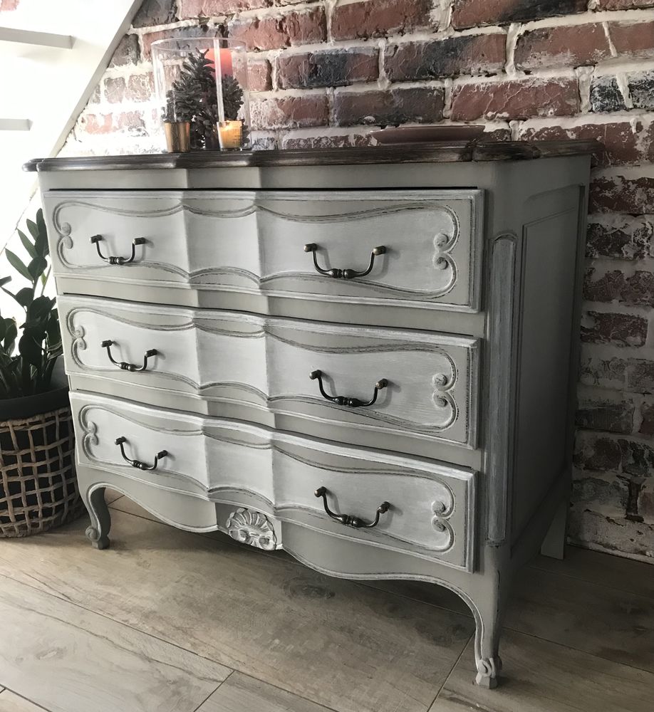 Commode arbal�te patin�e 295 Chantilly (60)
