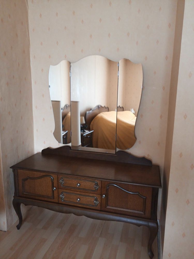 commode avec miroir 80 Billy-Montigny (62)
