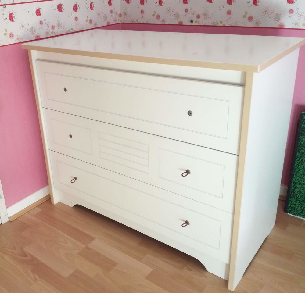 Achetez Lit Et Commode Bebe Occasion Annonce Vente A Lille 59 Wb
