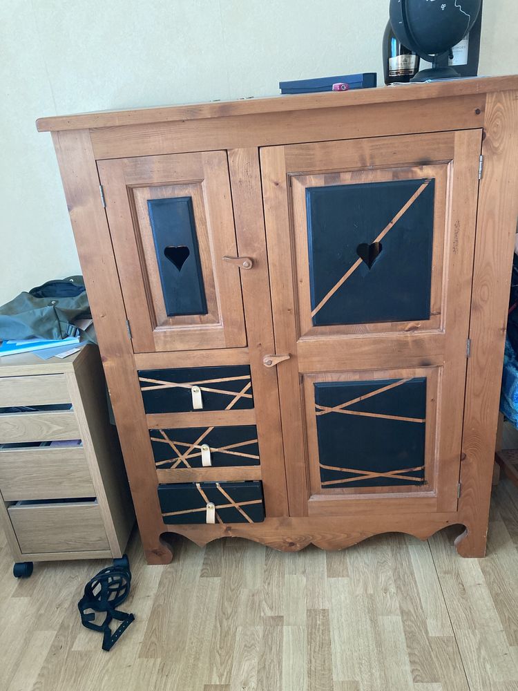 commode en bois de cha�ne massif 200 Gilly-l�s-C�teaux (21)