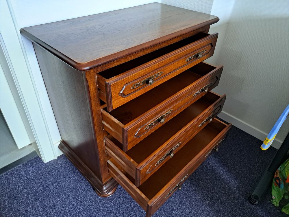 COMMODE EN BOIS MASSIF 200 Mundolsheim (67)