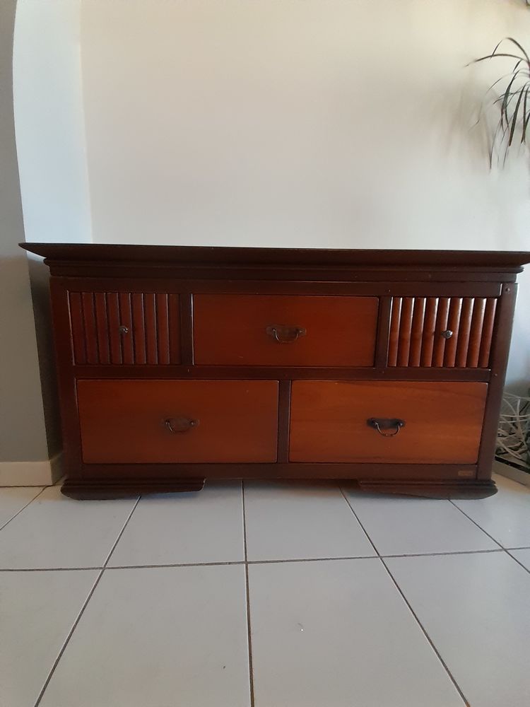 Commode bois massif Camille et Vence 0 �chirolles (38)