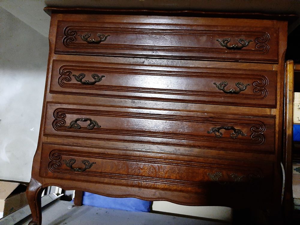 Commode bois 0 Menton (06)