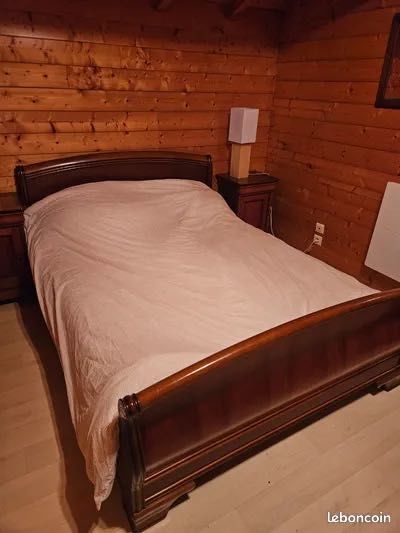 Lit + commode + chevet bois massif 150 Saint-Jean-de-Sixt (74)