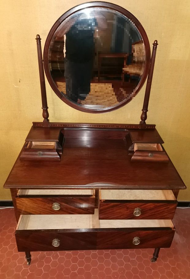 Commode coiffeuse miroir sur roulettes style Louis XV bois 60 Lescure (09)