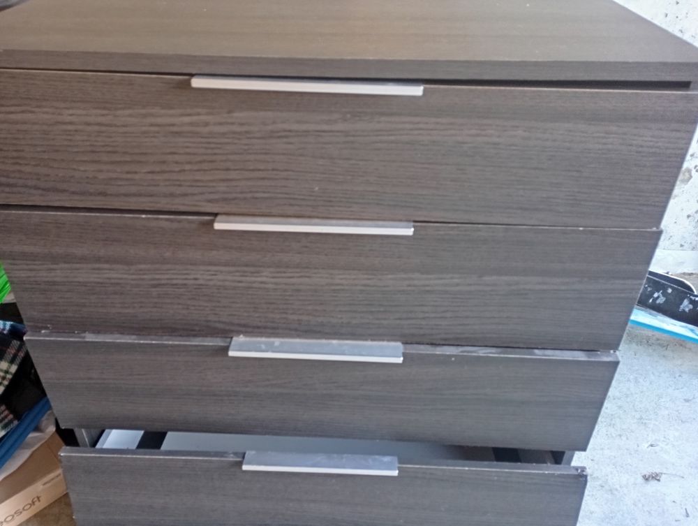 Commode Conforama en bon �tat sauf tiroir a fixer 25 Thiers (63)