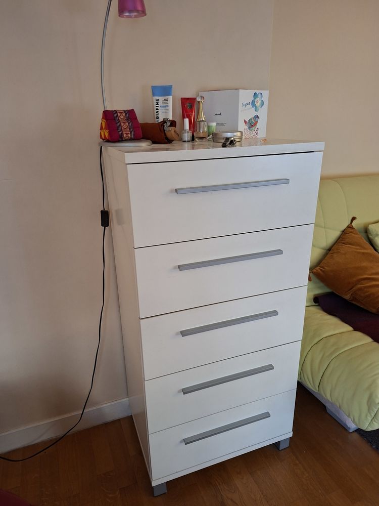 Commode contemporaine blanche
50 Paris 8 (75)