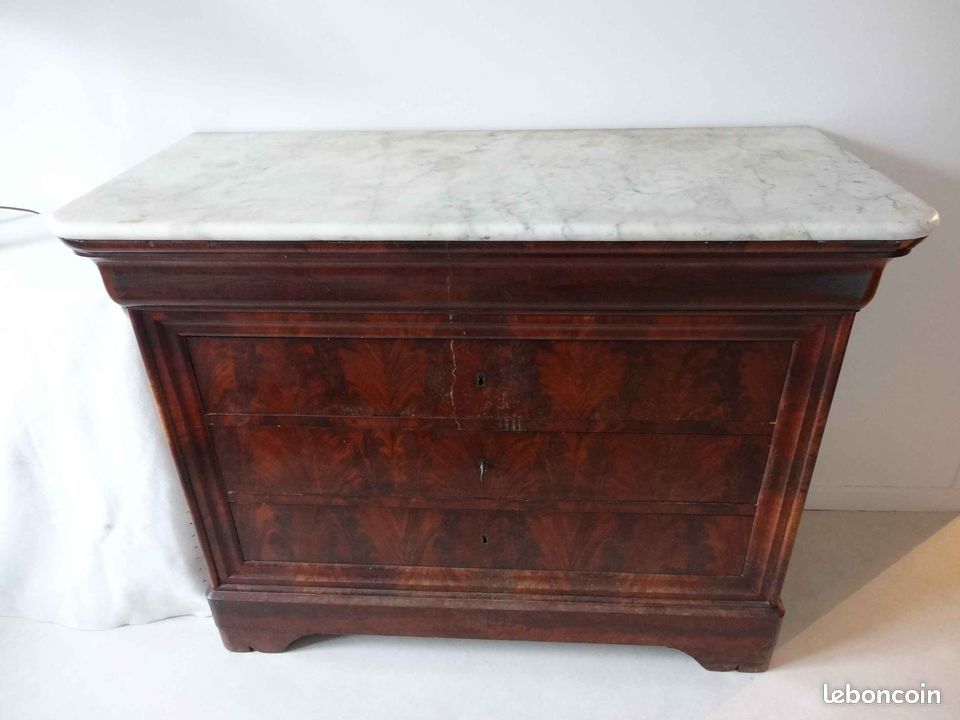 Commode dessus marbre excellent �tat 280 La Baume-d'Hostun (26)