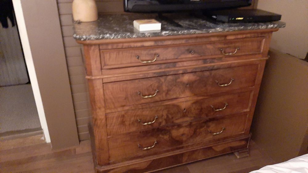 commode �poque louis philippe. 180 La Rochelle (17)