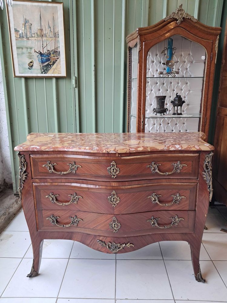 Commode galb�e ancienne, style Louis XV 470 Ch�teau-l'�v�que (24)