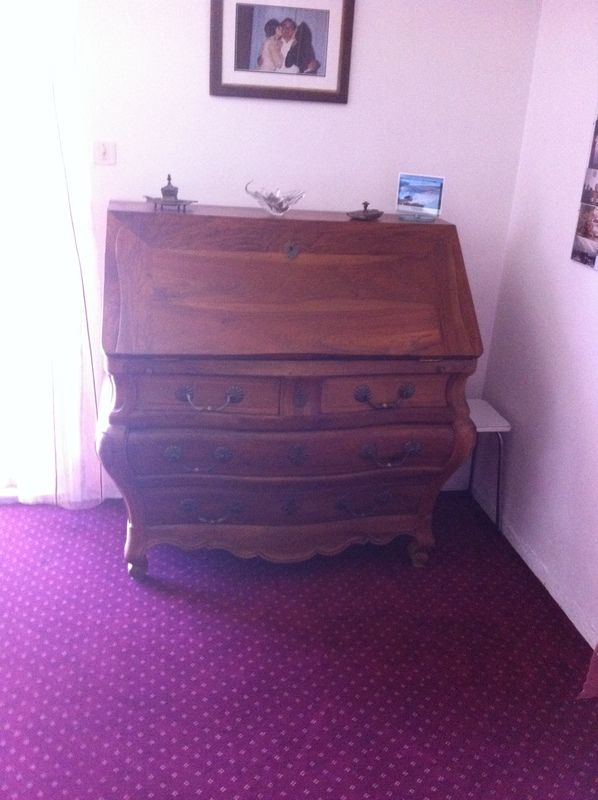 COMMODE LOUIS XV NOYER MASSIF COPIE AUTHENTIQUE 300 Fronton (31)