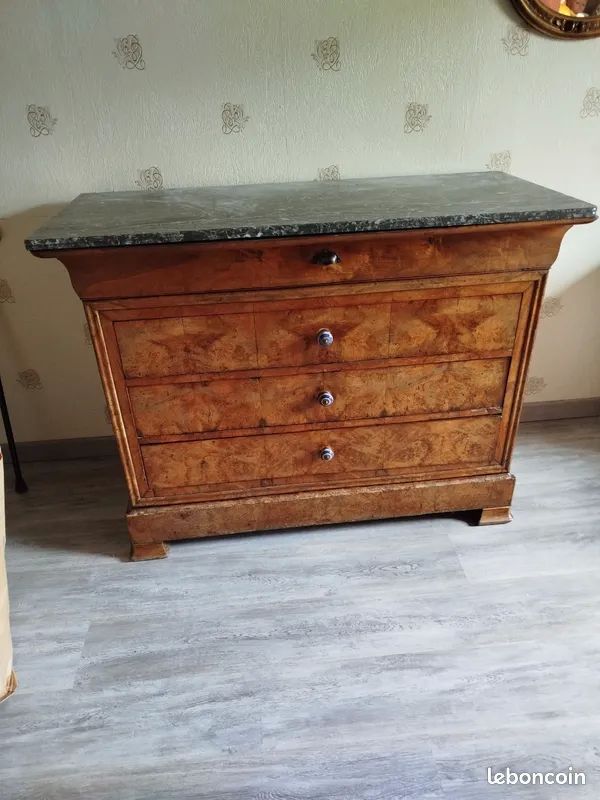  Commode Louis-philippe En Ronce De Noyer Milieu XIXe Si�cle 200 Beauvais (60)