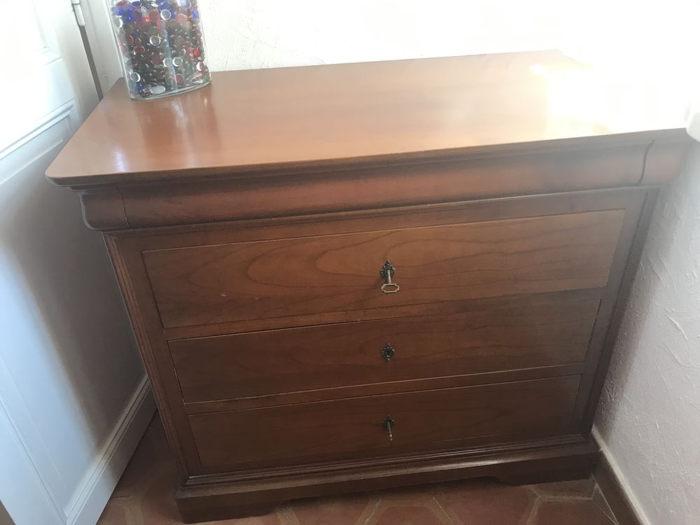 COMMODE EN MERISIER 40 Port Grimaud (83)