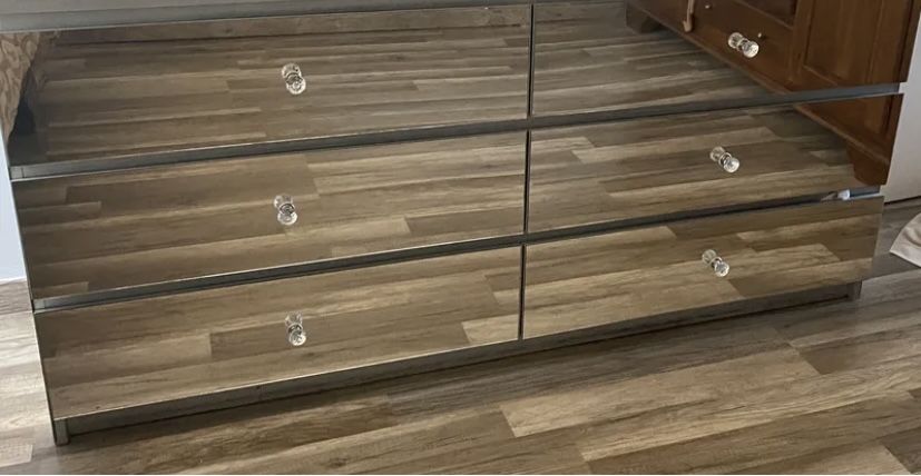 Commode en miroir 200 Le Grau-du-Roi (30)