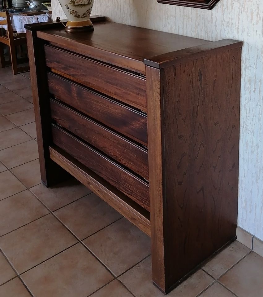 commode en orme  massif  fonc�  �  4 tiroirs 75 Scey-sur-Sa�ne-et-Saint-Albin (70)