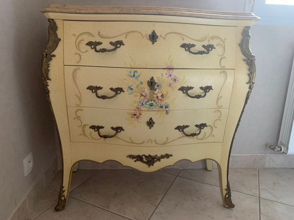 Commode style Louis XV type V�nitienne 400 Nimes (30)