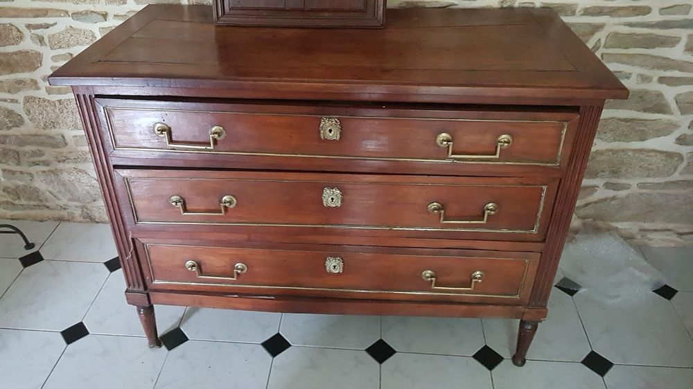 Commode de style Louis XVI 400 Pontmain (53)