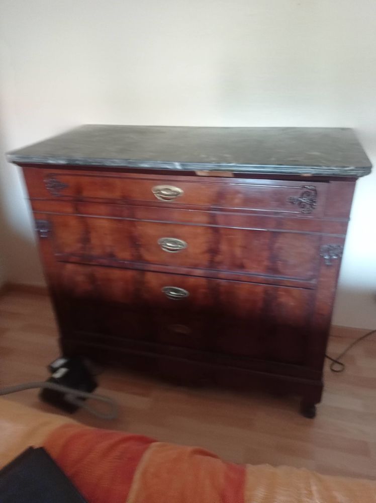 Commode 4 tiroirs dessus marbre 225 Montbeton (82)