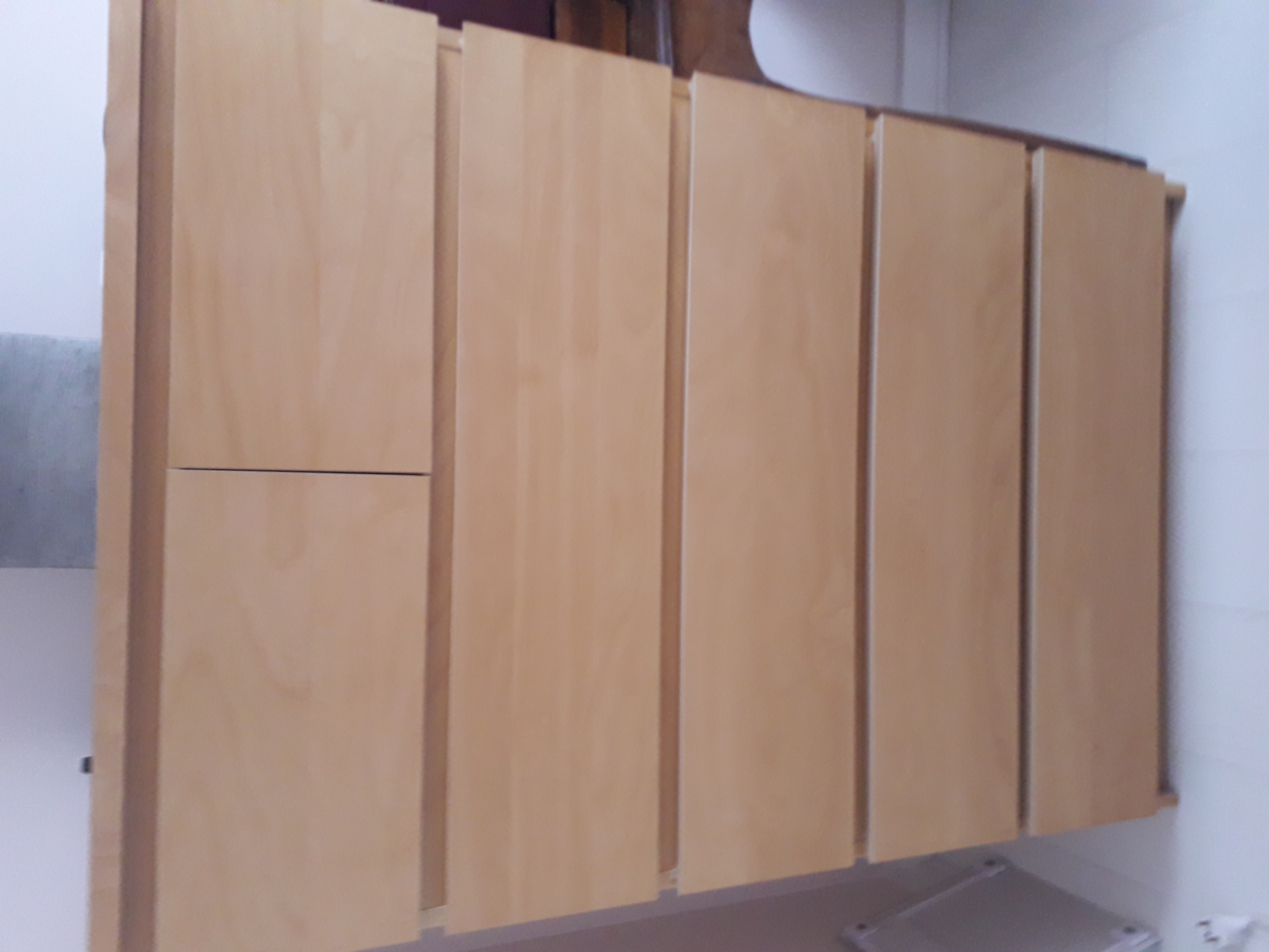 COMMODE 5 TIROIRS 4 METRES LINEAIRES DE RANGEMENT 
90 Yerres (91)