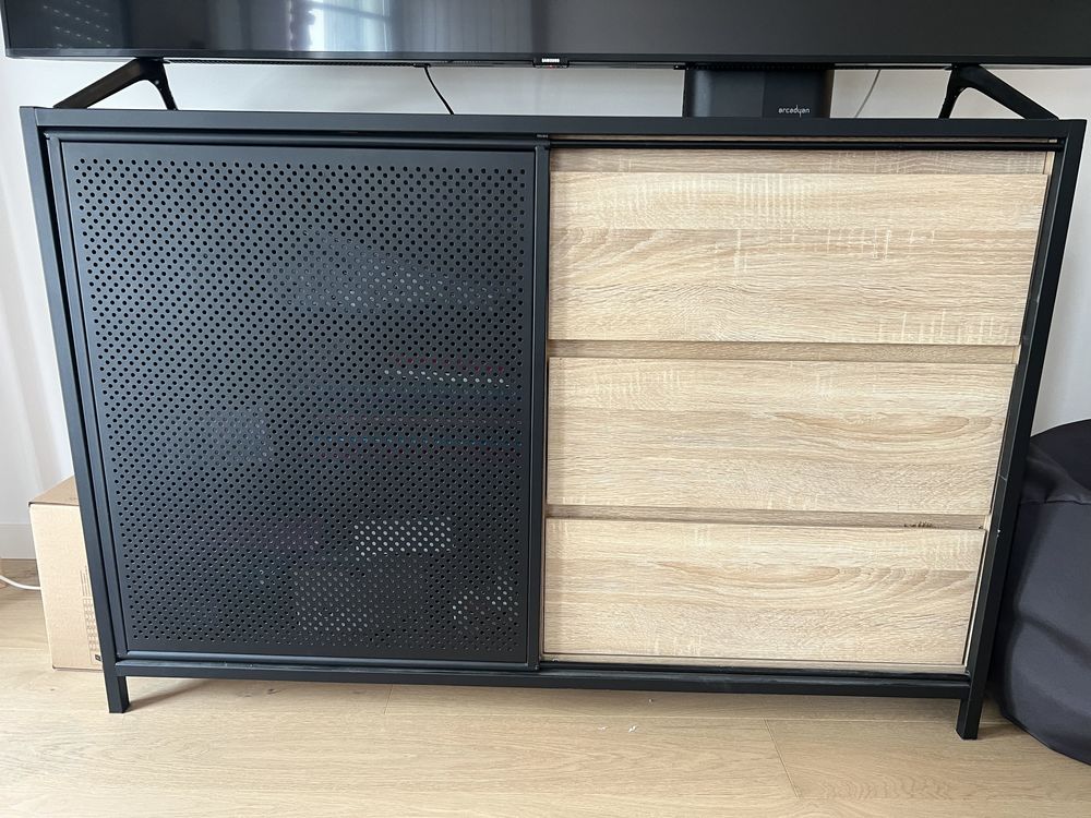 Commode 3 tiroirs 1 porte indus imitation ch�ne et acier 110 Clamart (92)