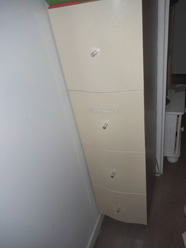 Commode 4 tiroirs pour chambre enfant 25 Rosny-sous-Bois (93)