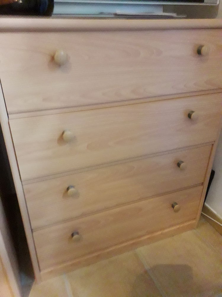 commode 4 tiroirs 40 Les Assions (07)