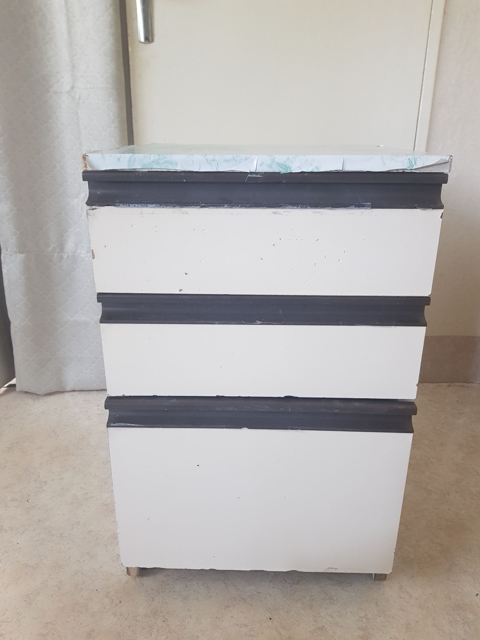 Commode � tiroirs 30 �pinay-sur-Seine (93)