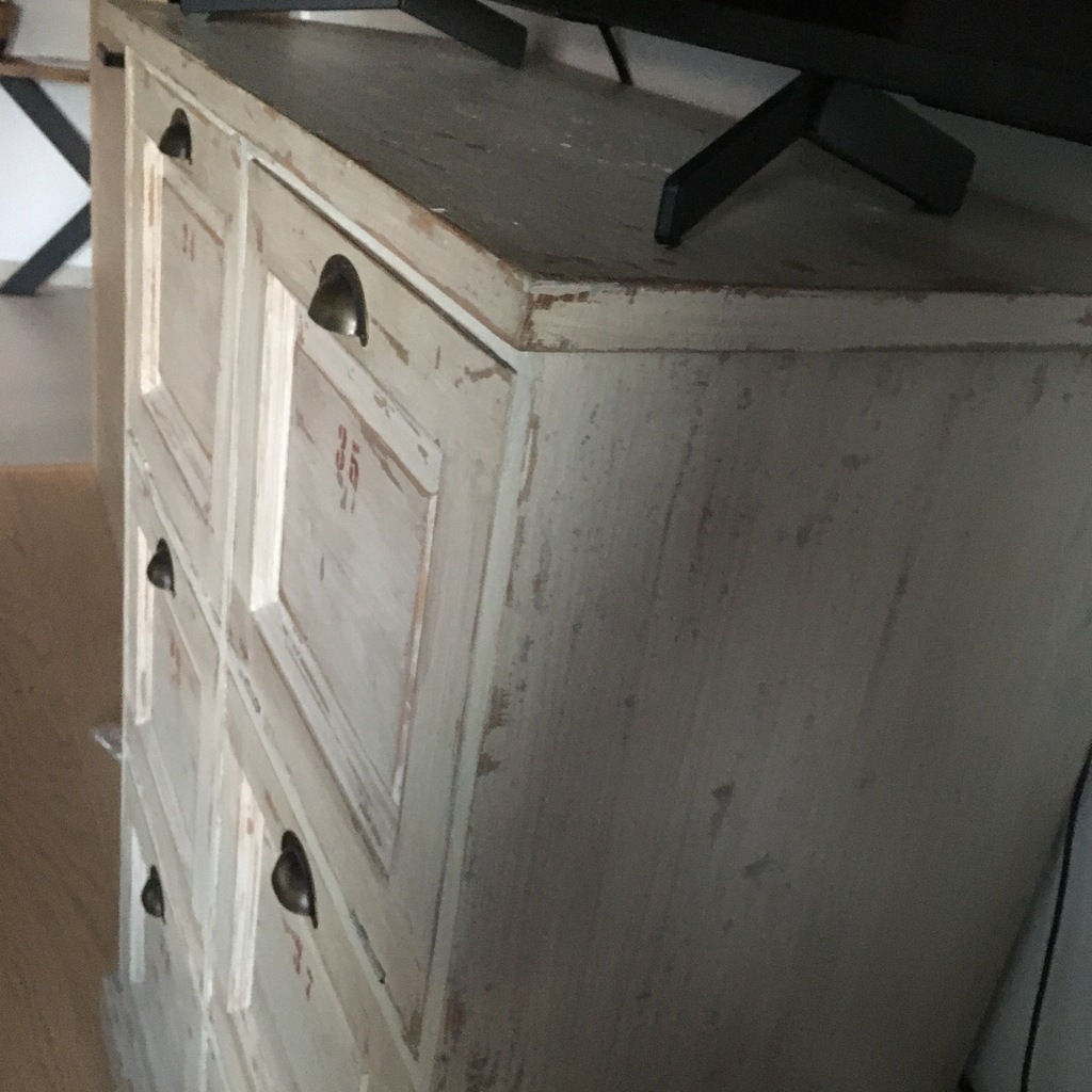 Commode Vintage Bois � Finition Vieillie 0 L'Isle-sur-la-Sorgue (84)