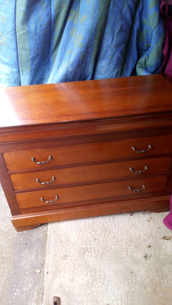 COMMODE 40 Saint-Germain-Laval (42)