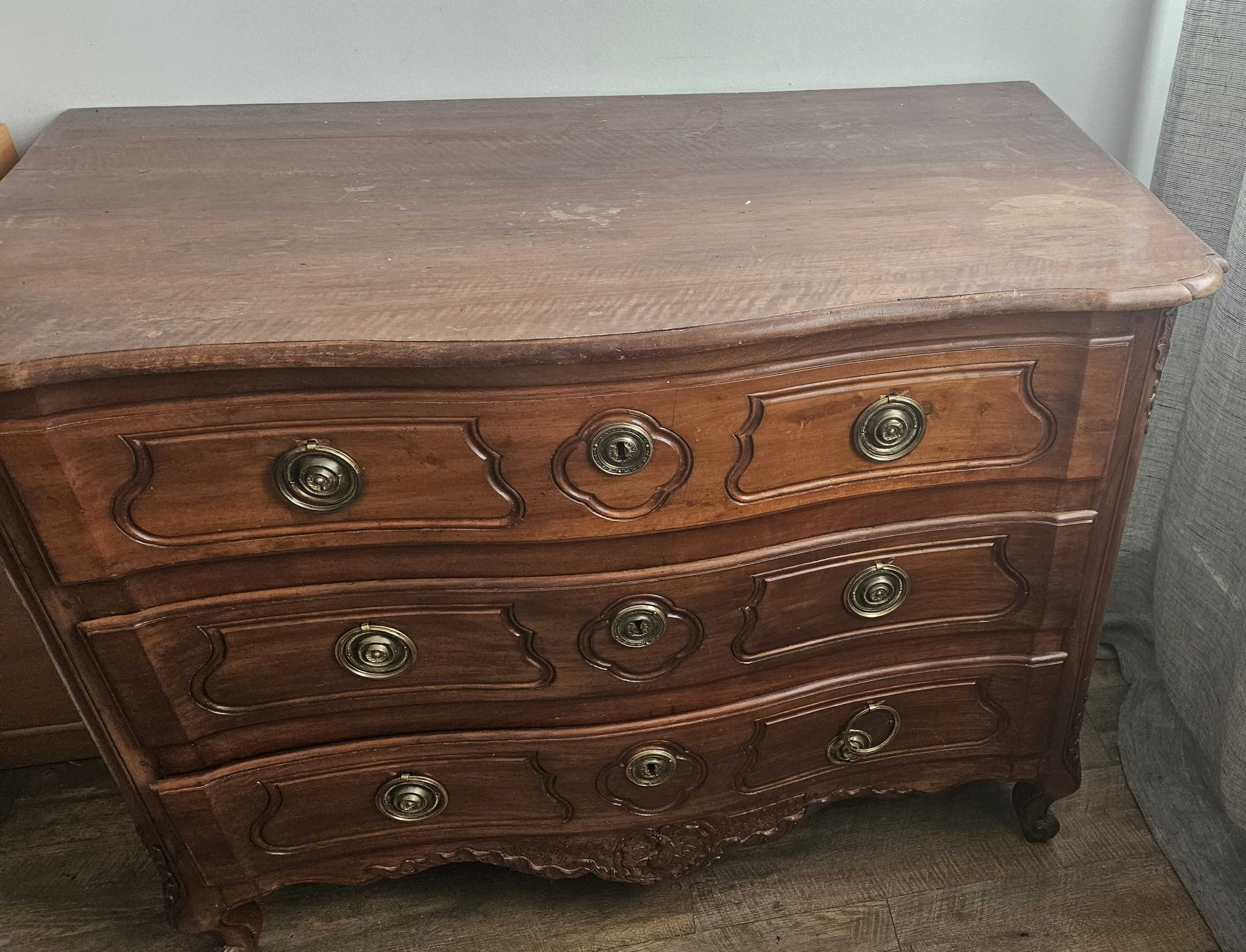 commode 350 Paris 13 (75)