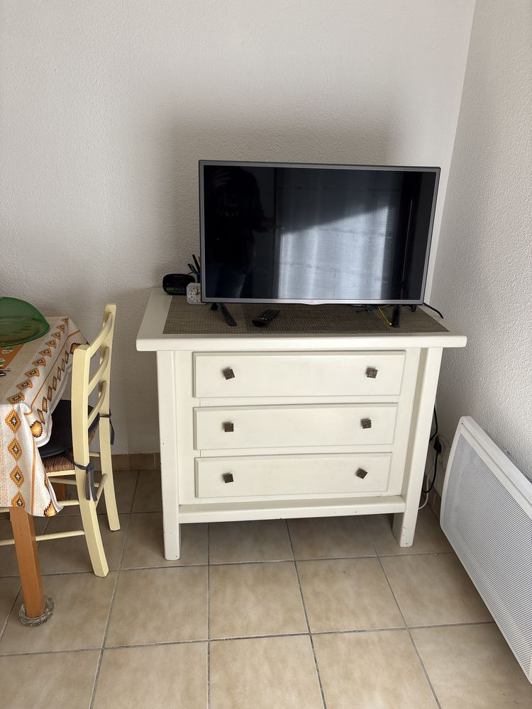 Commode 30 Saintes-Maries-de-la-Mer (13)