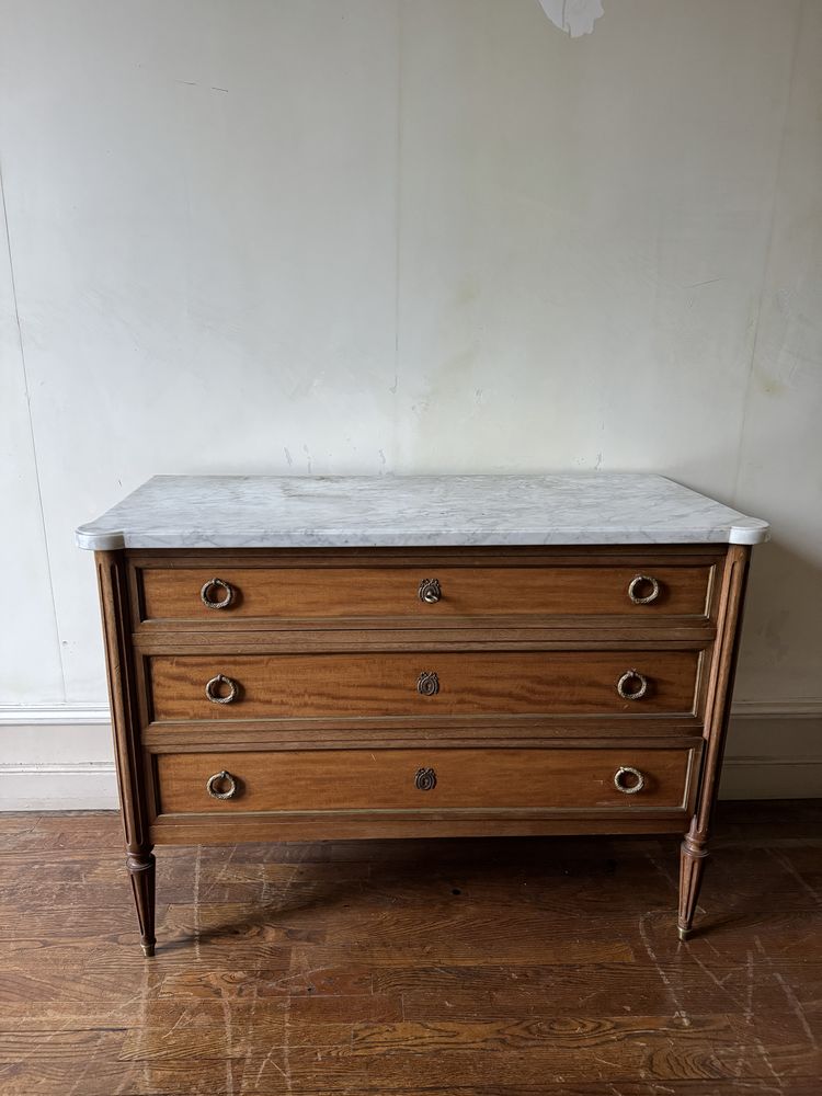 Commodes anciennes 700 Aubervilliers (93)