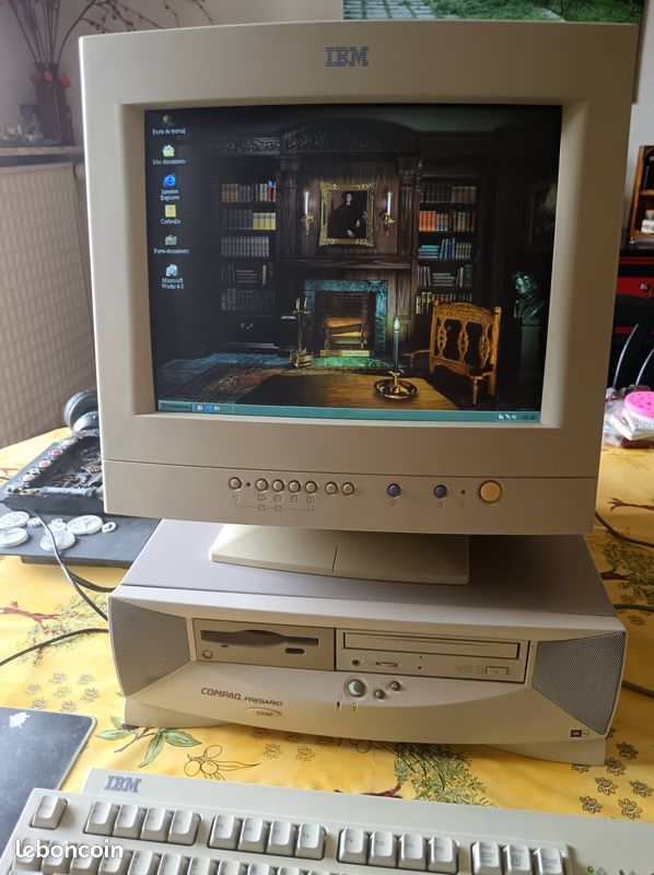 PC Compaq Presario 2246 130 Montreuil-Juign� (49)