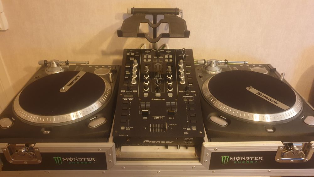 SET DJ complet, Platine TTX, DJM-T1, SERATO 1300 Le Havre (76)