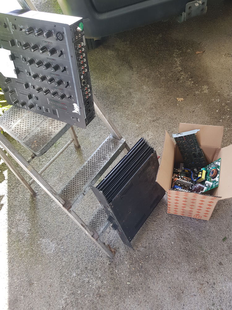 Composants �lectronique 0 V�uil-et-Giget (16)