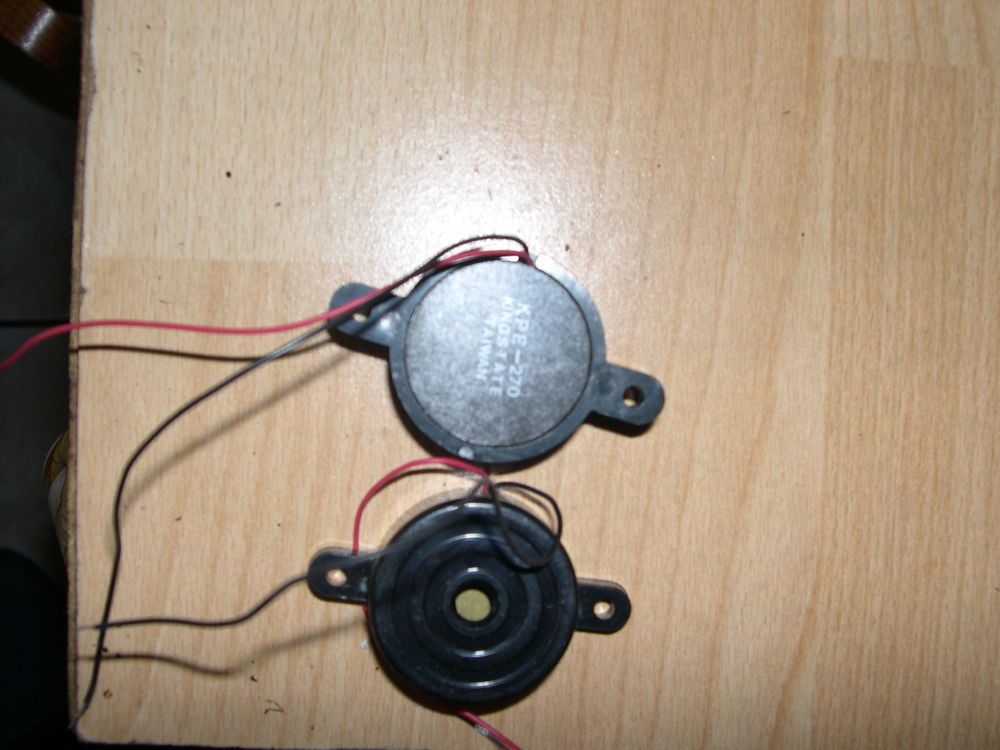 COMPOSANTS �LECTRONIQUES discrets neufs pour pro. 40 Saint-Lys (31)