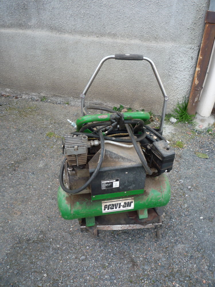 Compresseur air FRAVI / gonfleur 65 Castres (81)