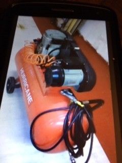 Compresseur HURRICANE 100L 150 Dijon (21)